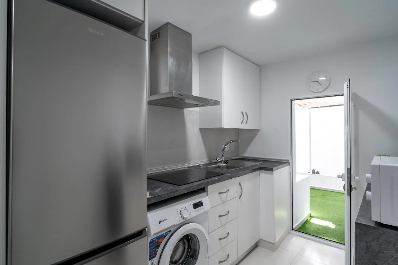 Apartamento DISEÑO con terraza exterior CHILL OUT Benalmádena