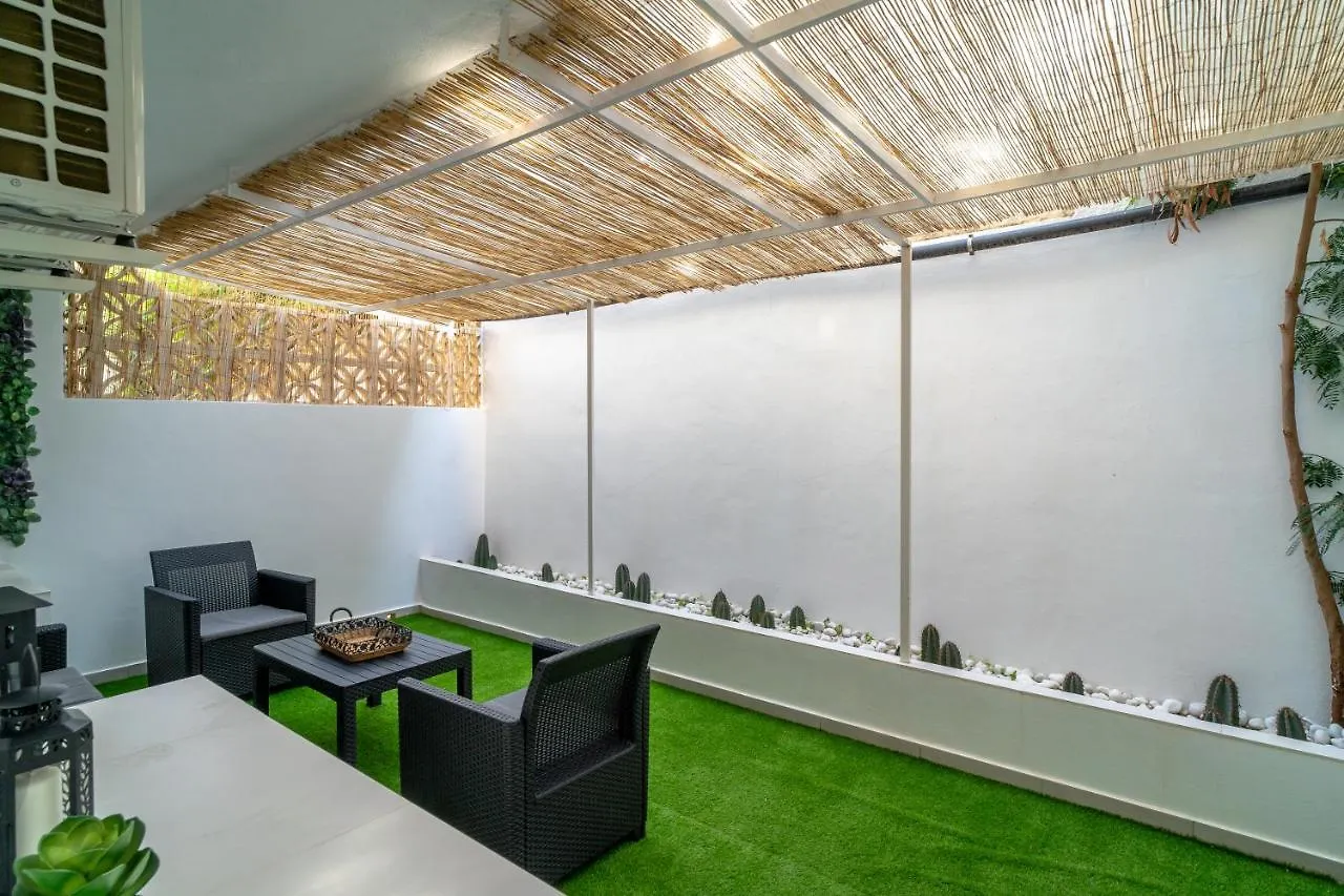 Apartamento DISEÑO con terraza exterior CHILL OUT Benalmádena